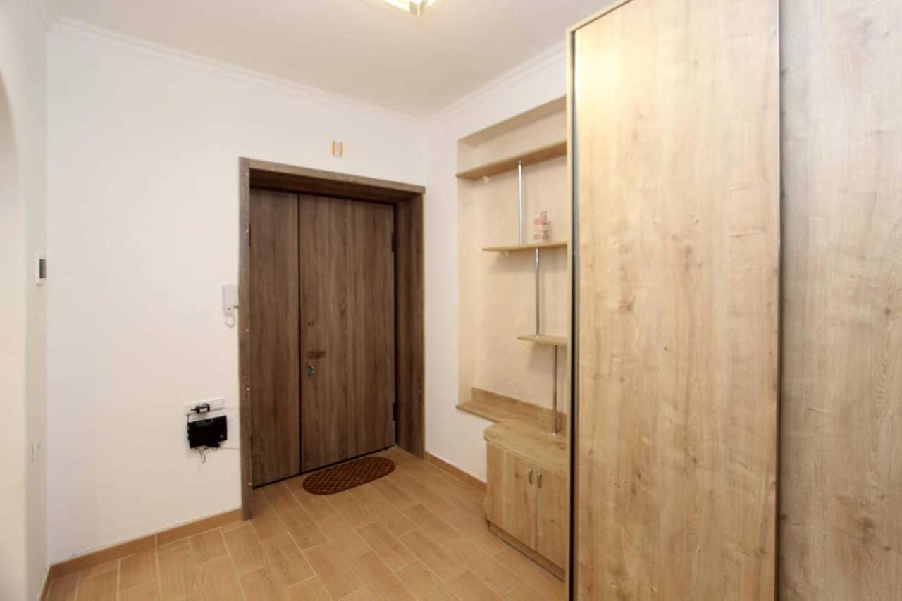 Sunny Apartment In The Center Jerevan Eksteriør bilde
